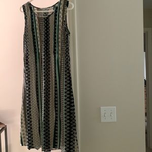 Craft & Barrow midi dress, only worn once. Black and Tan print, size LP.